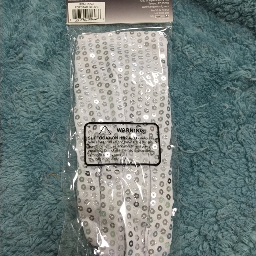Single costume white silver sequin costume glove - Picture 11 of 12